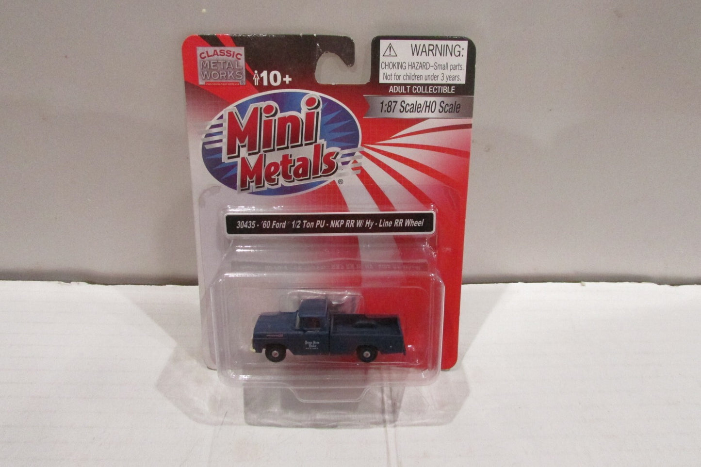 Ho Scale/1:87 Scale  Classic Metal Work 30435 '60Ford 1/2 Ton PU NKP RR W/Hy
