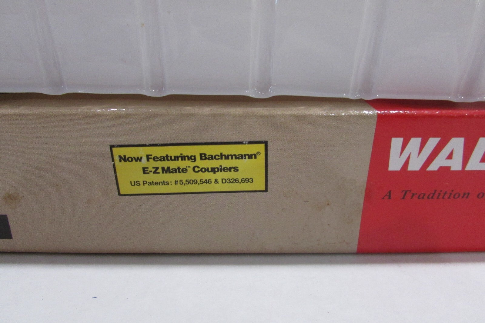 HO Scale Walthers 932-7302 33,000 Gallon LPG Tank Car Anchor Gas ( AGFX ) #1012