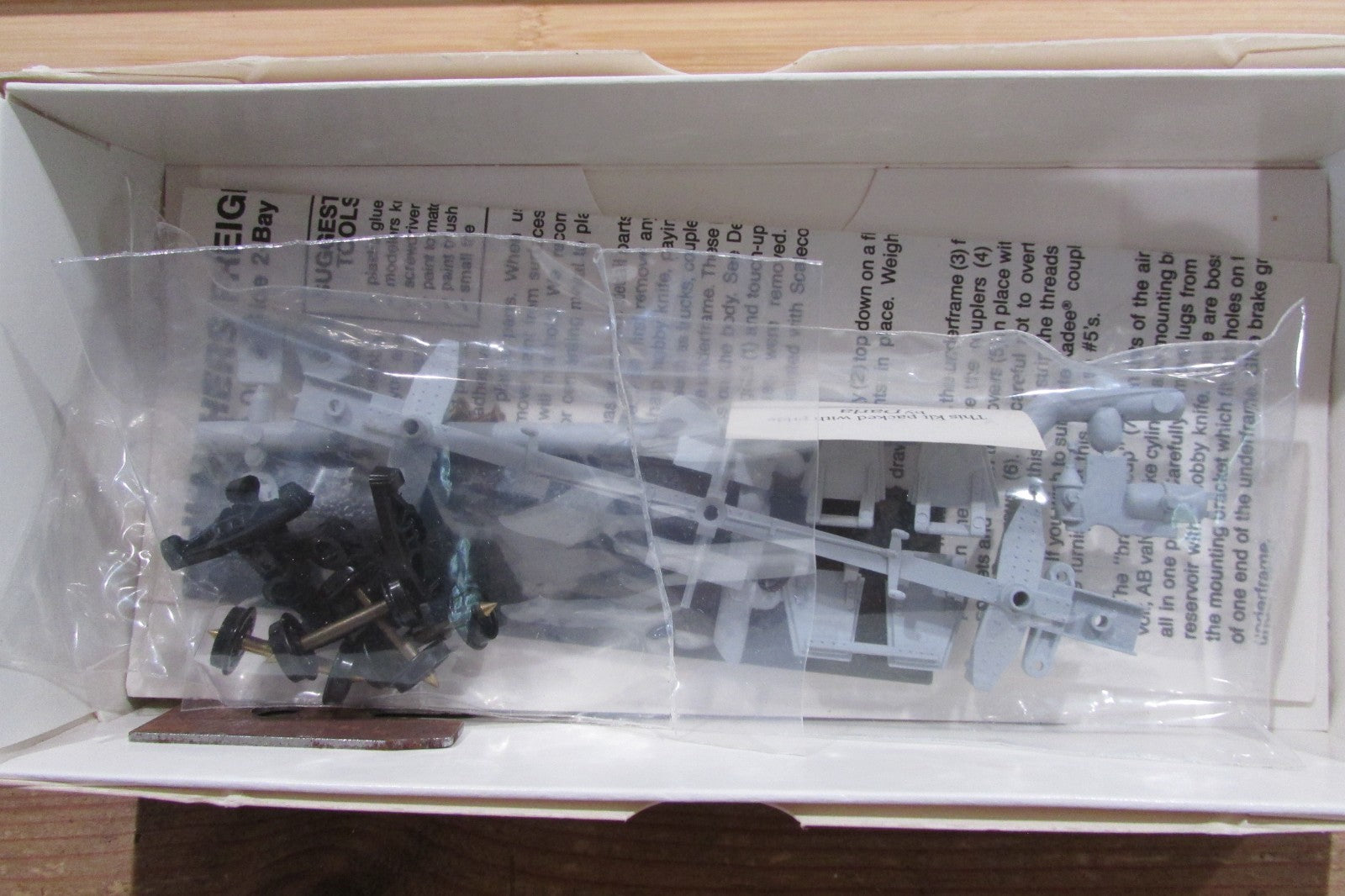 HO Scale Walthers 932-2972 36' Offset Hopper C&EI WAL5032