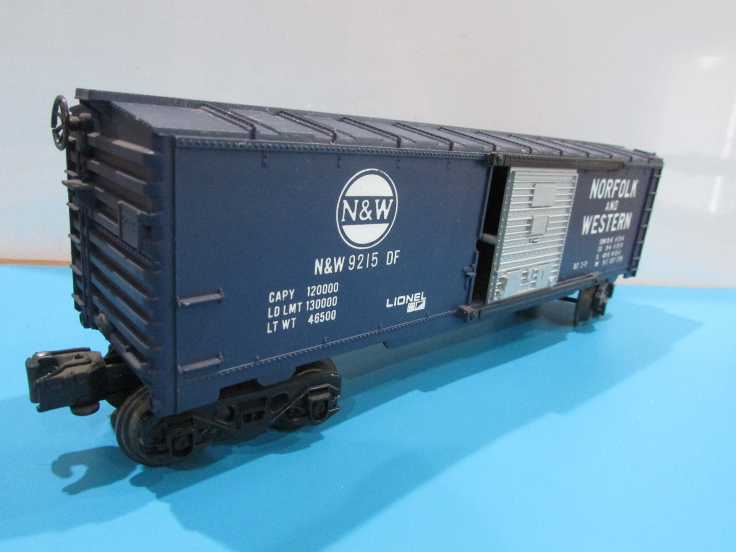 O SCALE (2)Lionel Assorted Freight BoxCar Lot#0803