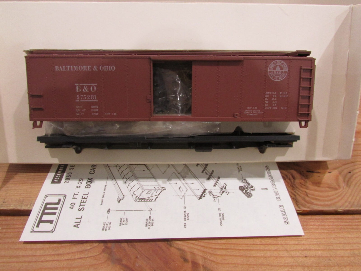 Ho Scale Train-Miniature (3) Assorted Freight Cars Lot#0752
