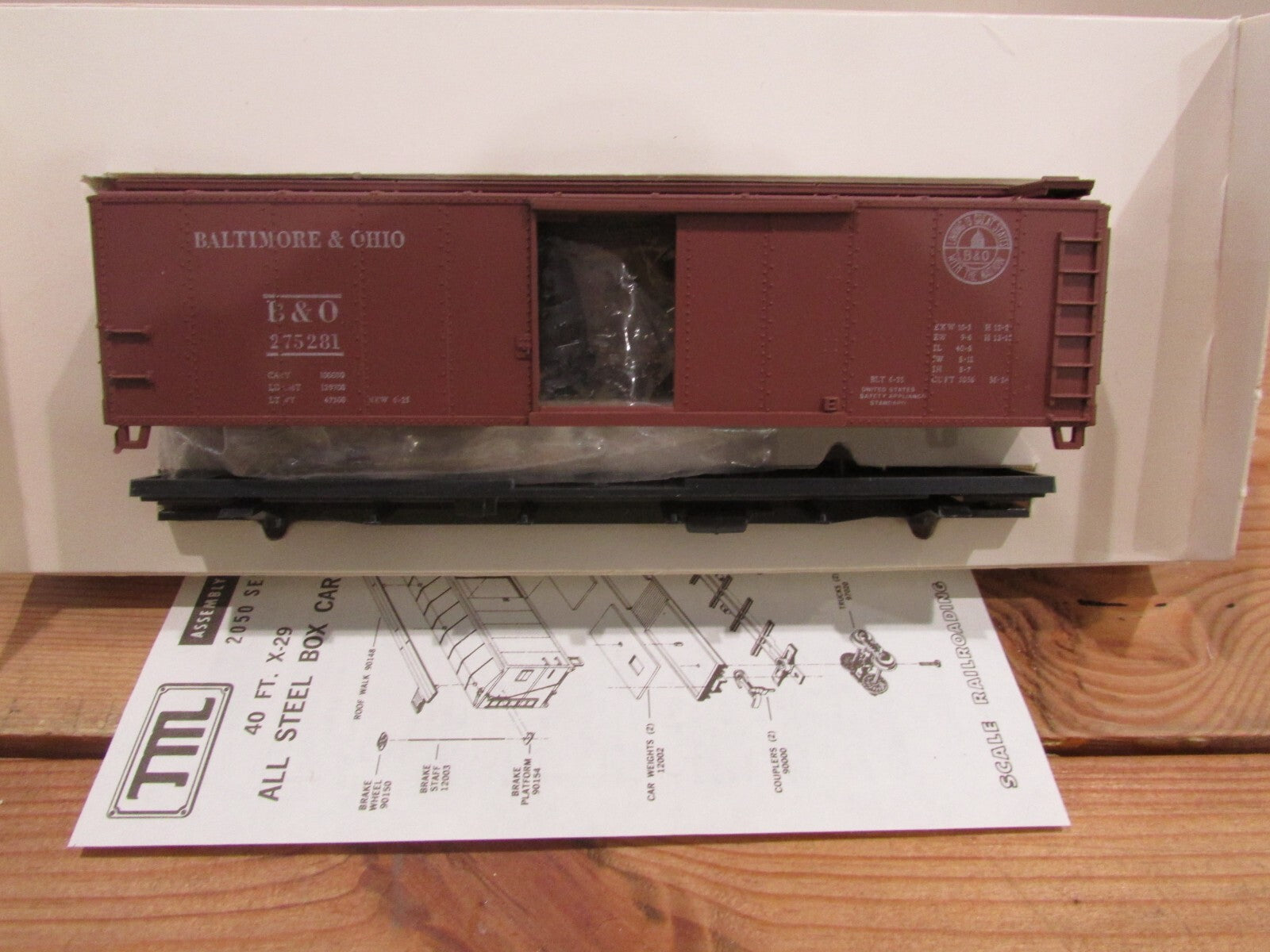 Ho Scale Train-Miniature (3) Assorted Freight Cars Lot#0752