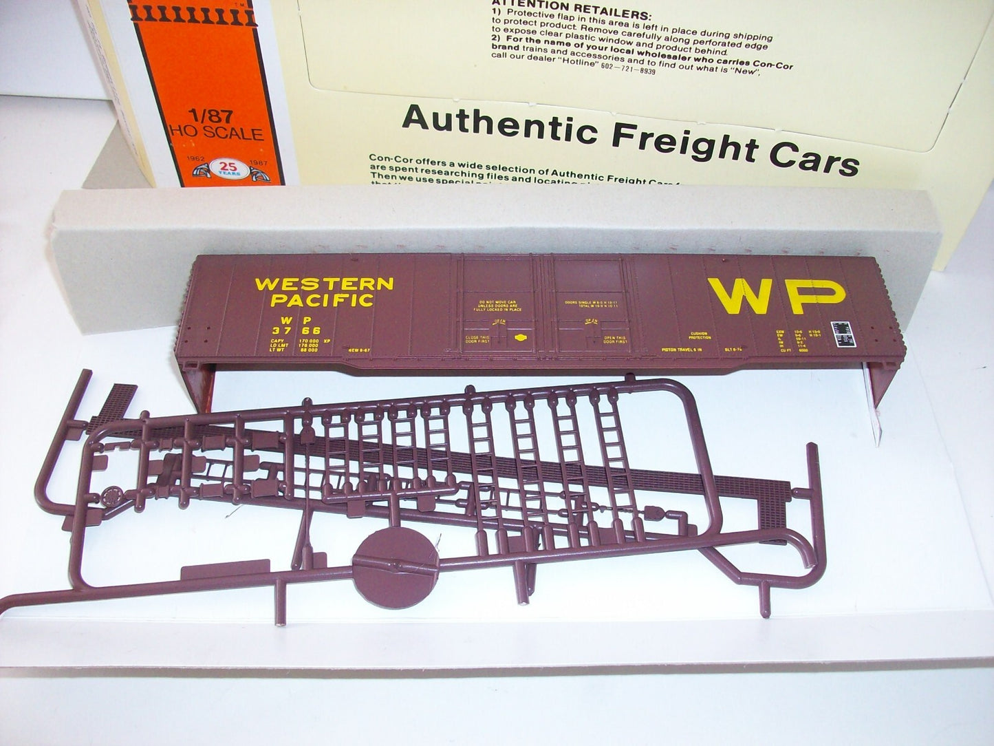HO Scale  Con-Cor 60' Greenville Boxcat Kit "Western Pacific" Lot#3874