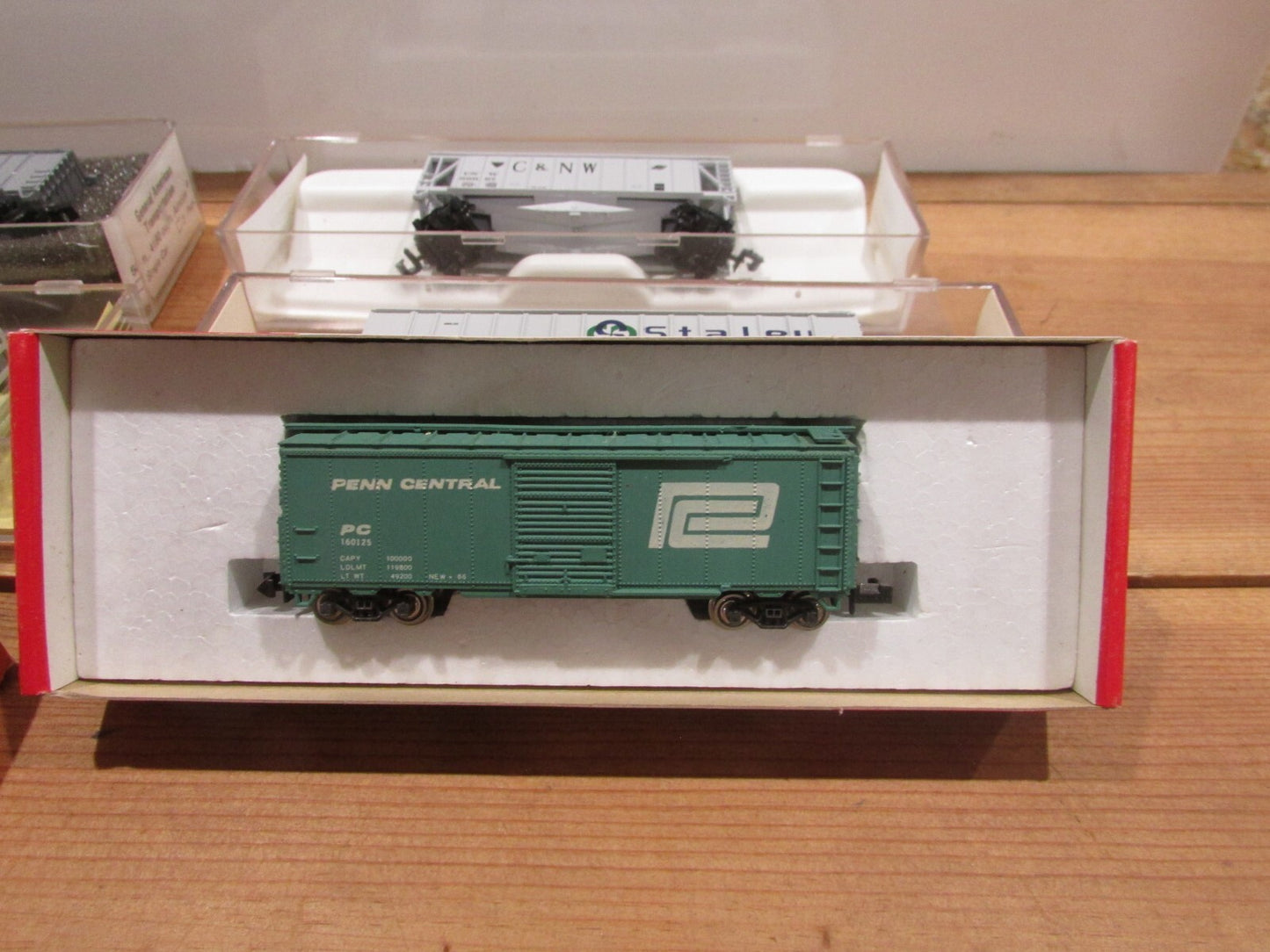 N Scale (6)Con-Cor ,Atlas Assorted Freight Cars Lot#1698