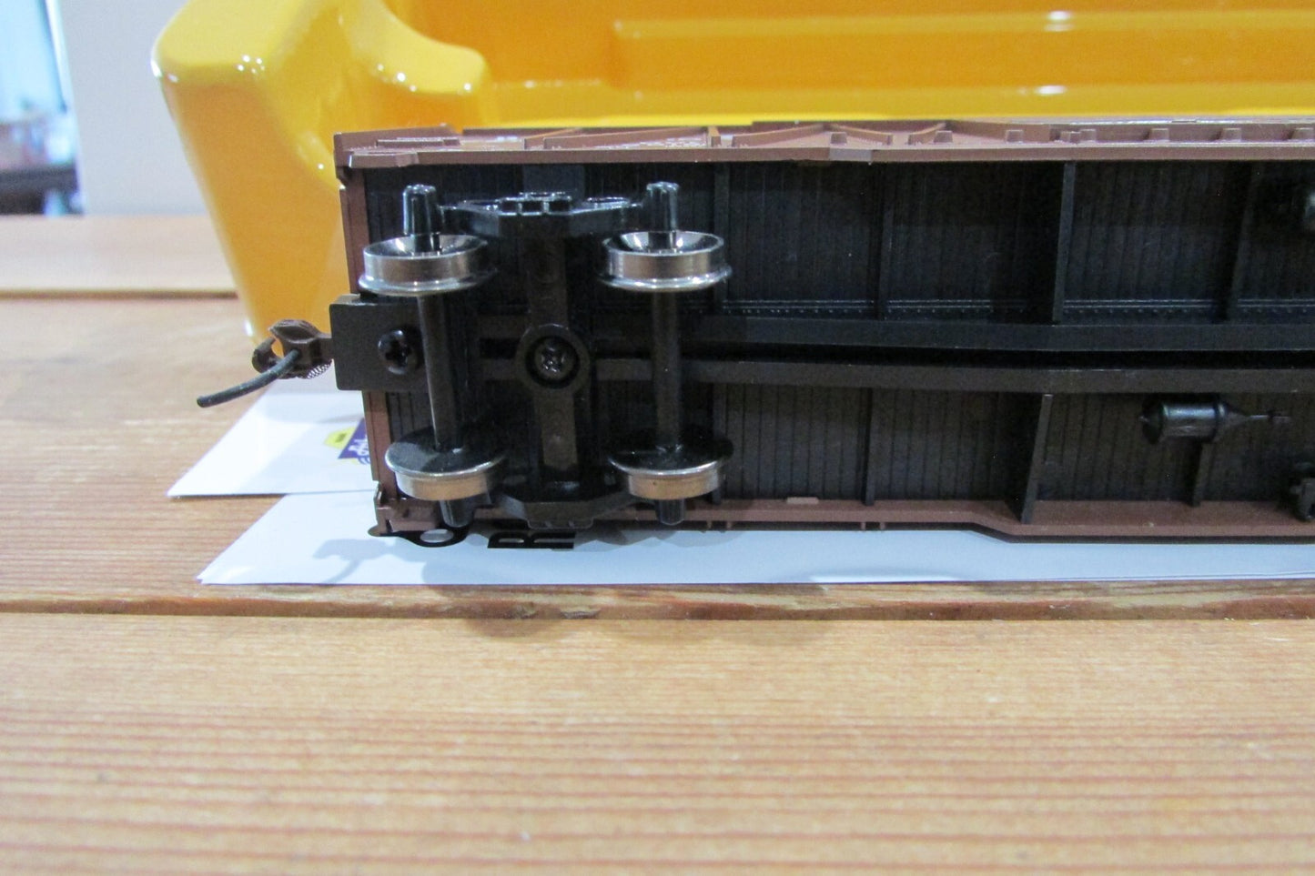 HO Scale Roundhouse 84427 50' Single Sheath Auto Boxcar RH4627