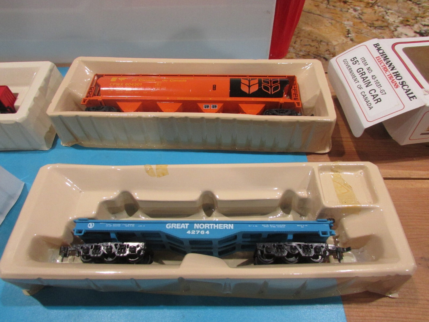 HO Scale Bachmann (4) Assorted Freight Cars Lot#2264