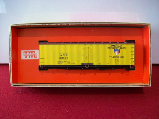 Ho Scale Train-Miniature 2304 Wood Reefer American Refrig. Transit Co.Lot#0390