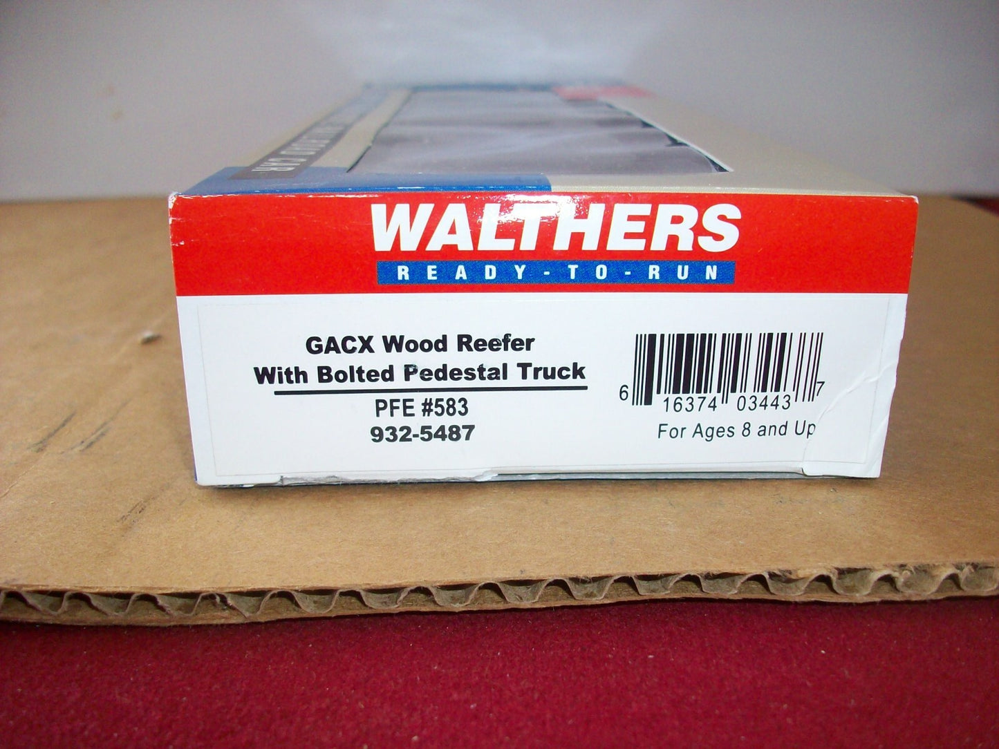 HO Scale Walthers 932-5487 GACX Wood Reefer w/ Bolted Pedestal Truck P.F.E#583