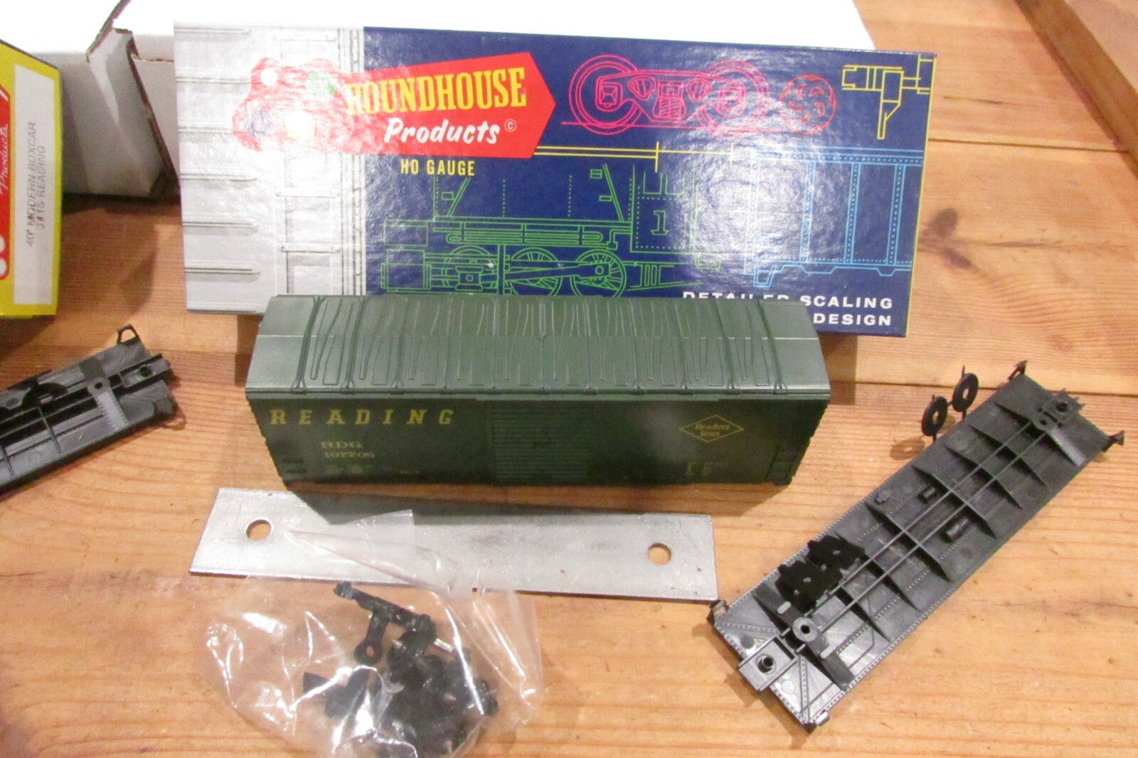 Ho Scale Roundhouse (4) Reading 40' Modern Box Car Kits Lot#3390