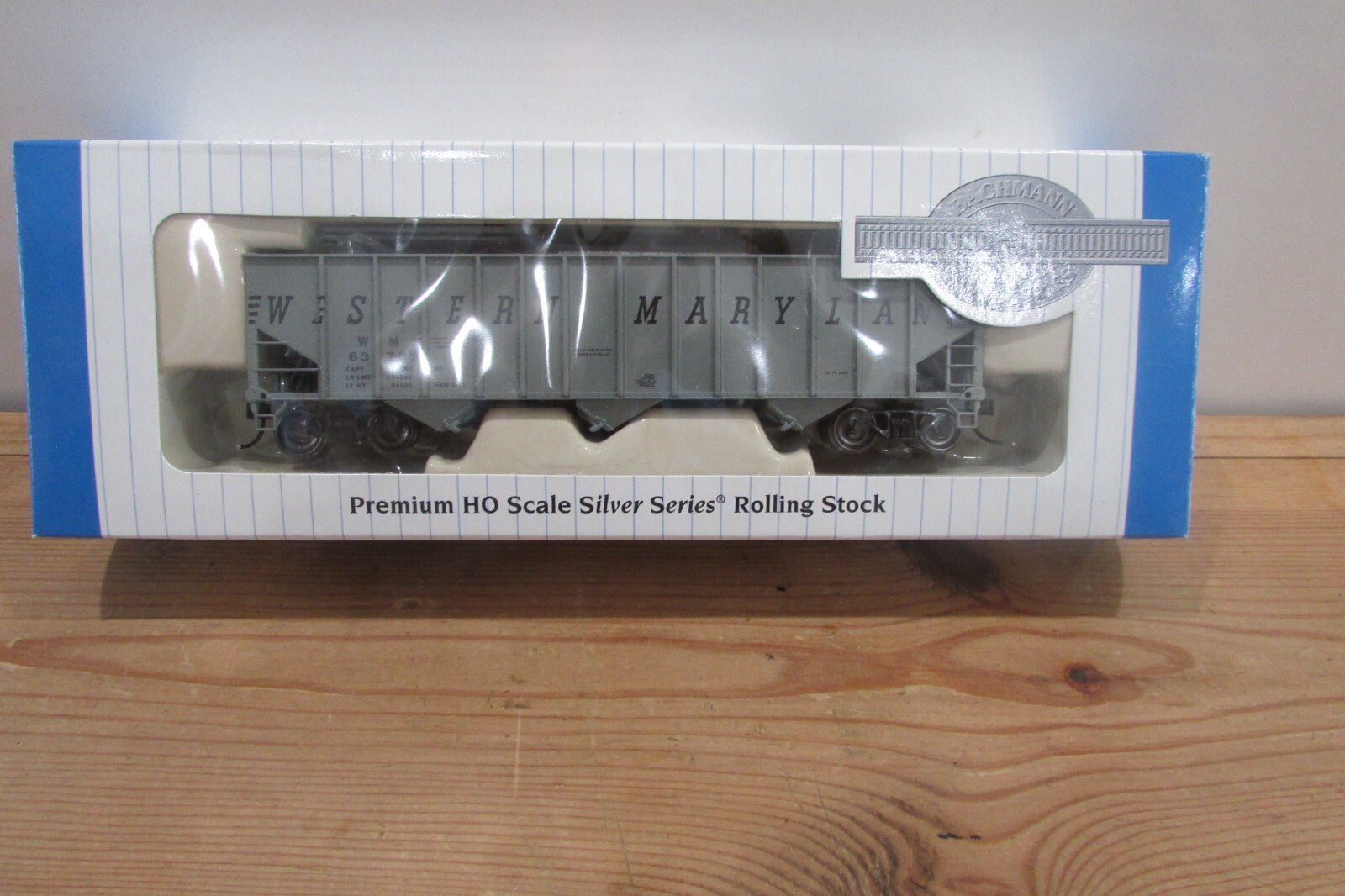 HO Scale Bachmann 18738 Berhlehem Steel 100 Ton 3Bay Hopper WM