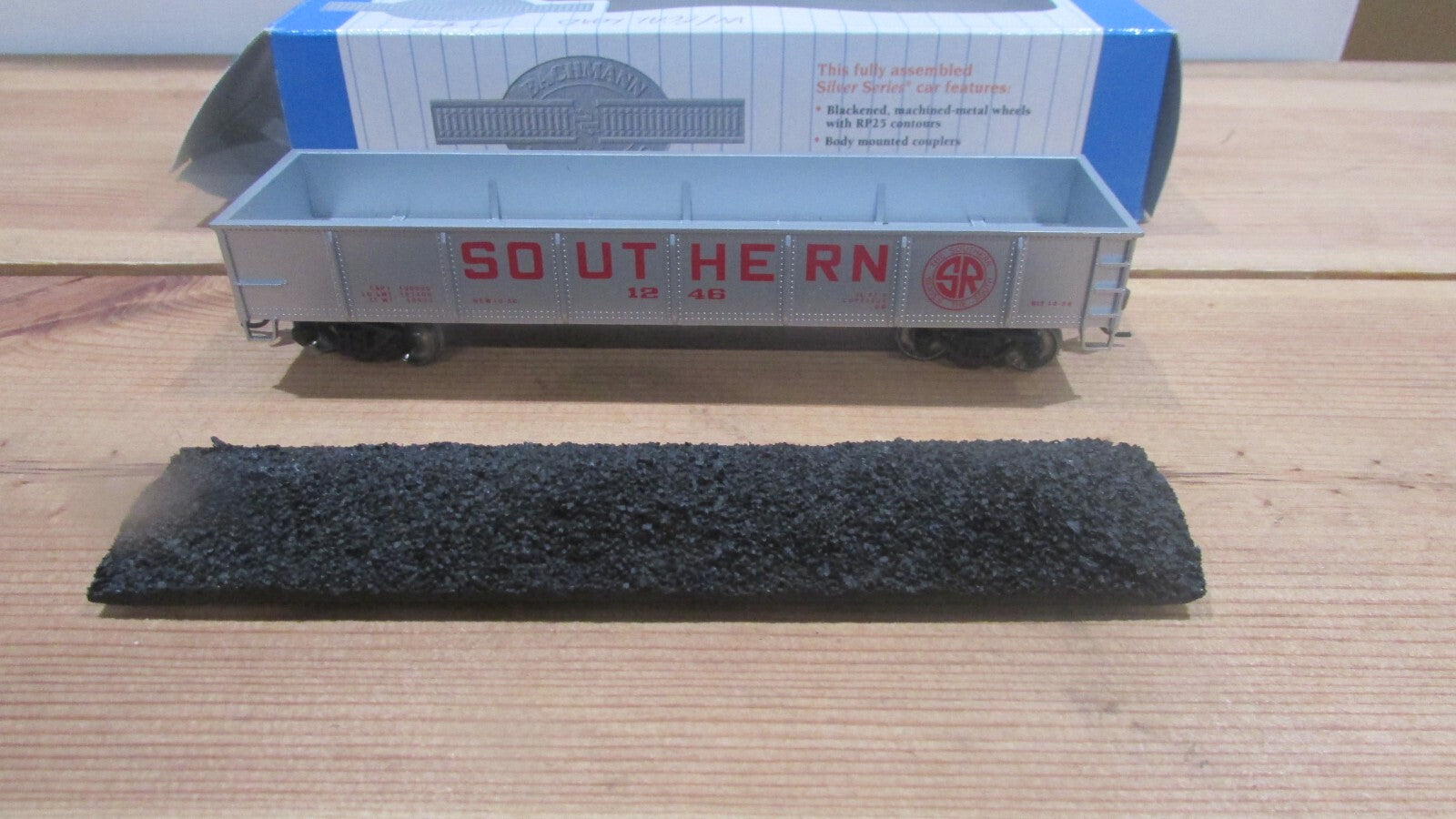 HO Scale Bachmann 17204 40' Gondola Southern Lot#0290