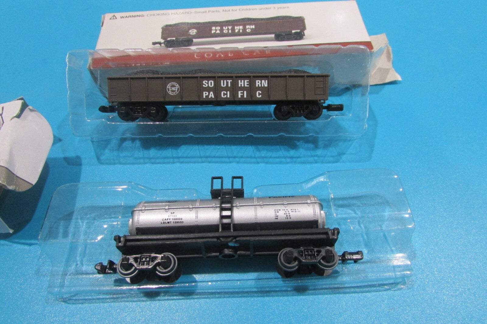 N Scale (2) Southern Pacific Freight Cars Lot#2580