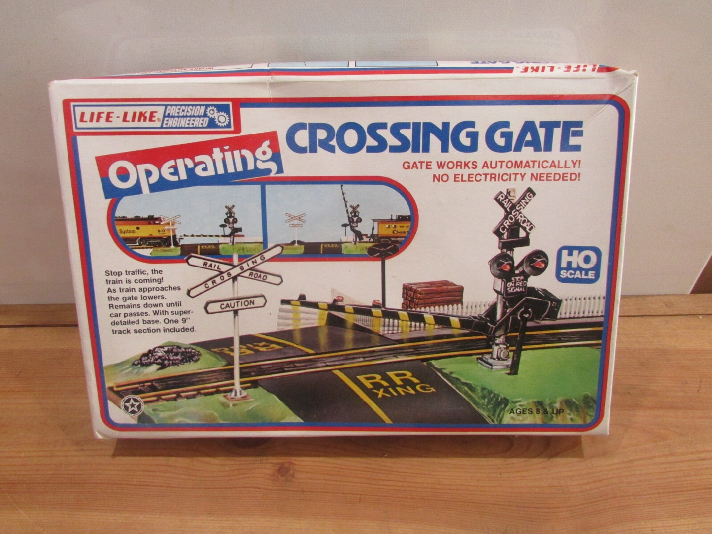 Ho Scale Life-Like 8209 Crossing Gate Kit Lot#1057