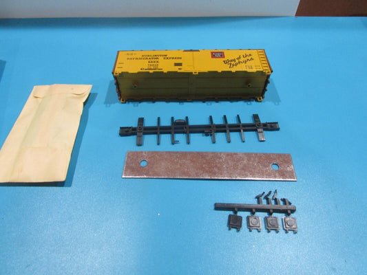 HO Scale Athearn 5027 40ft Reefer Car Kit  BREX