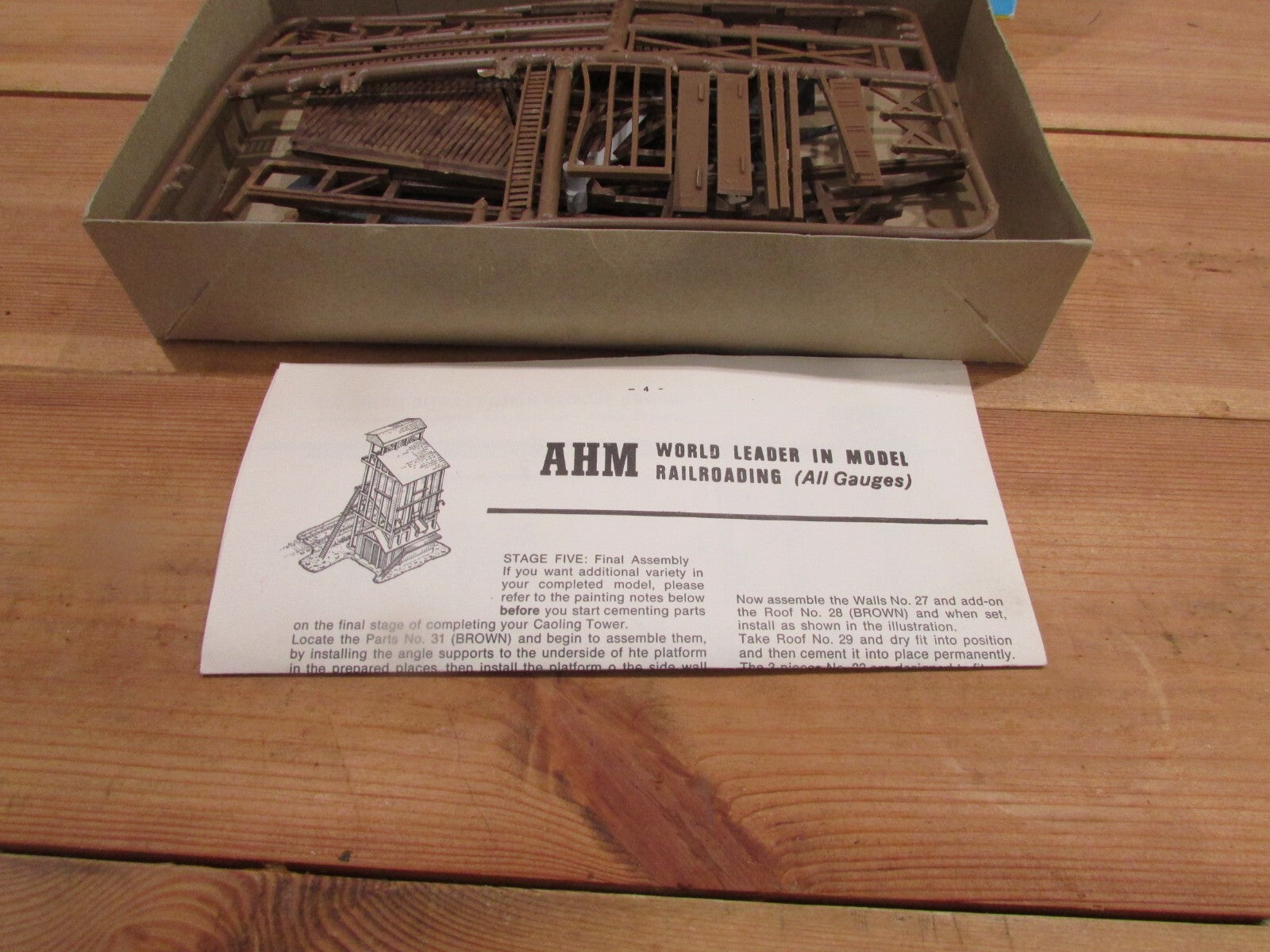HO Scale AHM  5833 Coaling Tower Kits Lot#0225