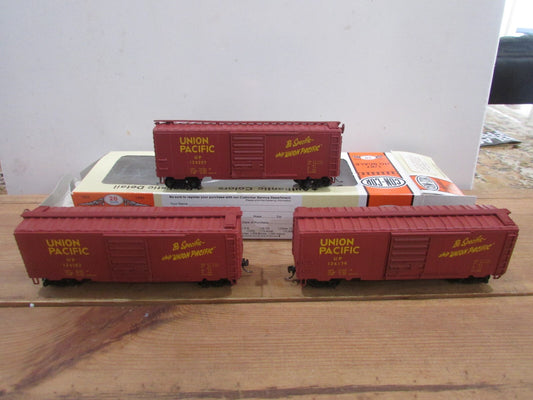 HO Scale Con-Cor (3) 40' Box Cars Union Pacific Lot#3548
