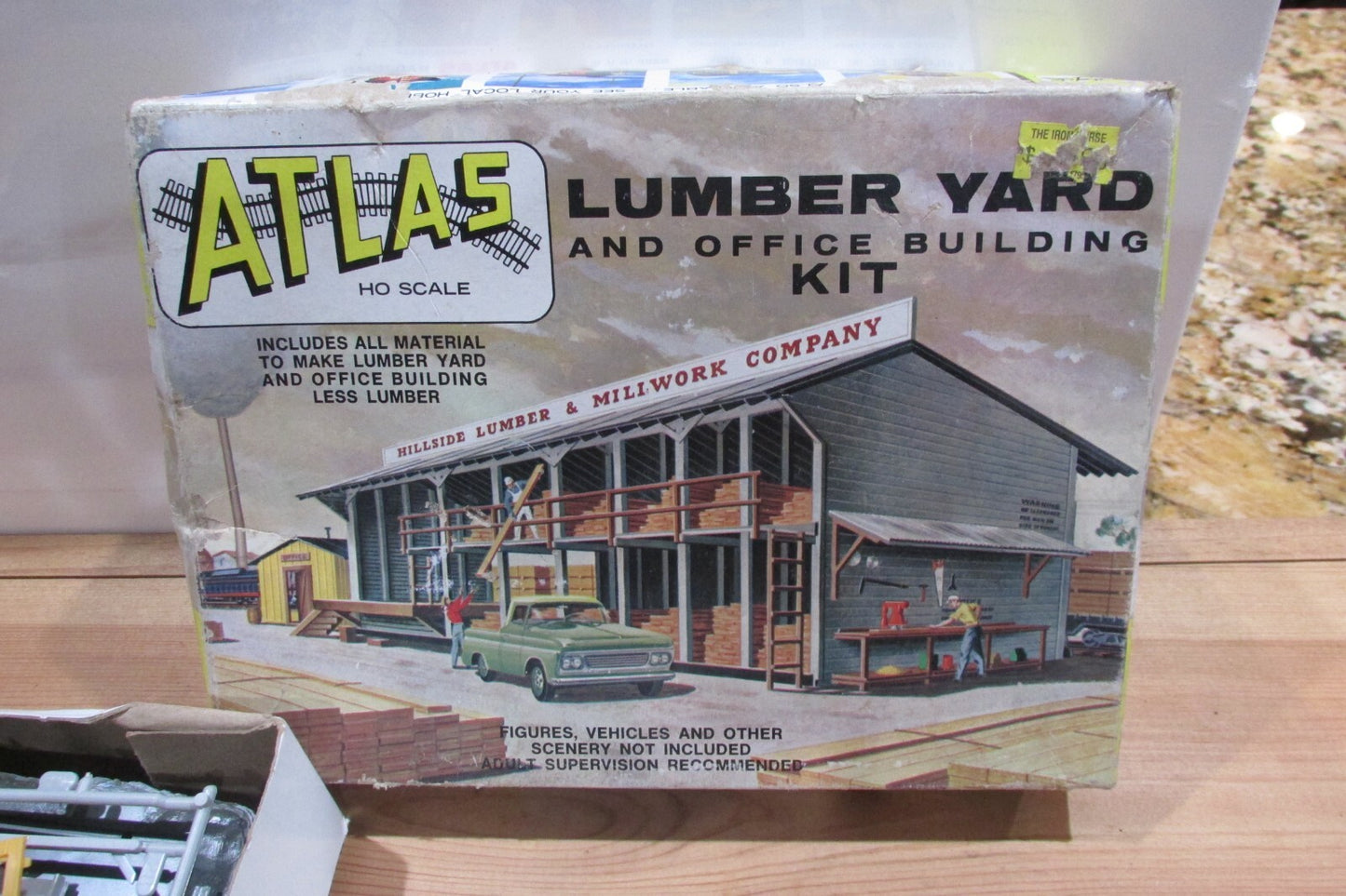 Ho Scale Atlas Kit#750 Lumber Yard & Office Building Kit LOT#0050