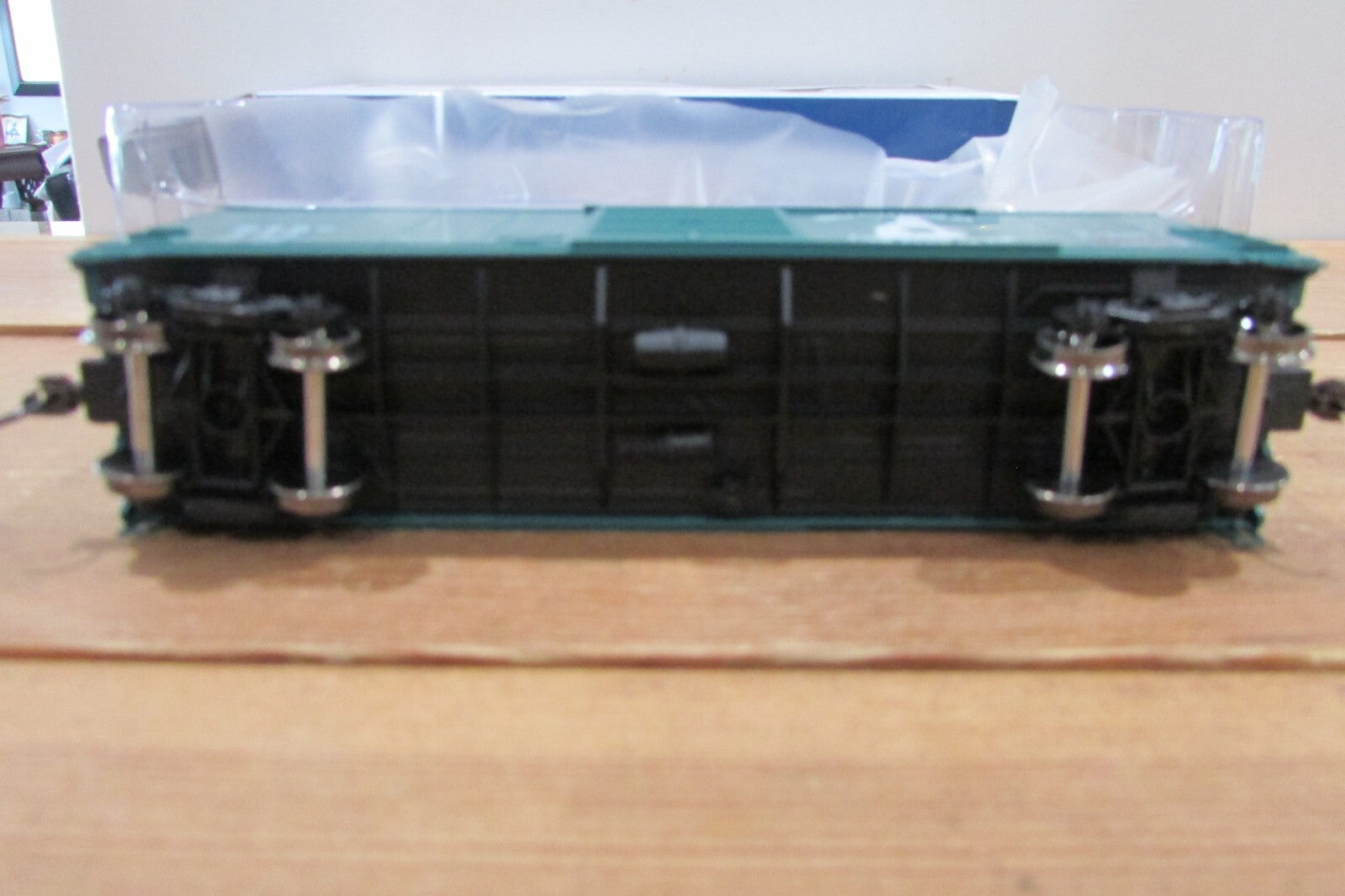 HO Scale Athearn/Roundhouse ATH67743 40' Modernized Box Car ATH4622