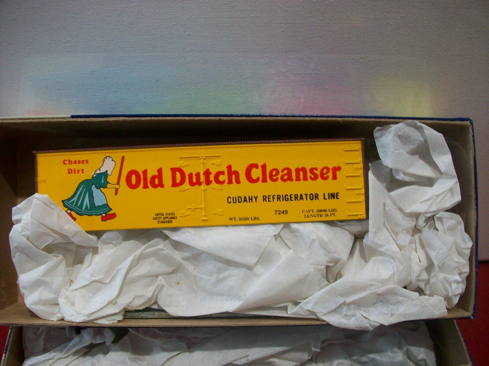 HO Scale (3)RoundHouse 36' Billboard Refrigator Car"Old Dutch Cleanser" Lot#0553