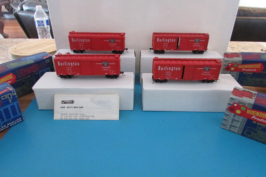 HO Scale Roundhouse (4) C&BQ (red) 40' Box Car RTR Lot#2639