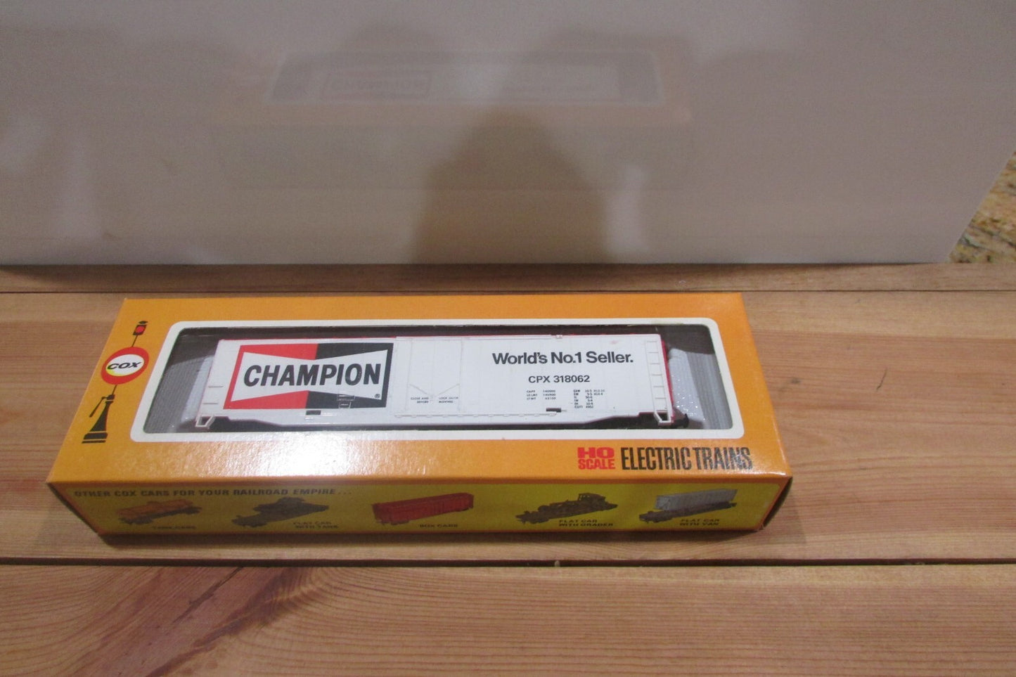 Ho Scale Cox 6121-7 50'ft BoxCar Champion Lot#0120