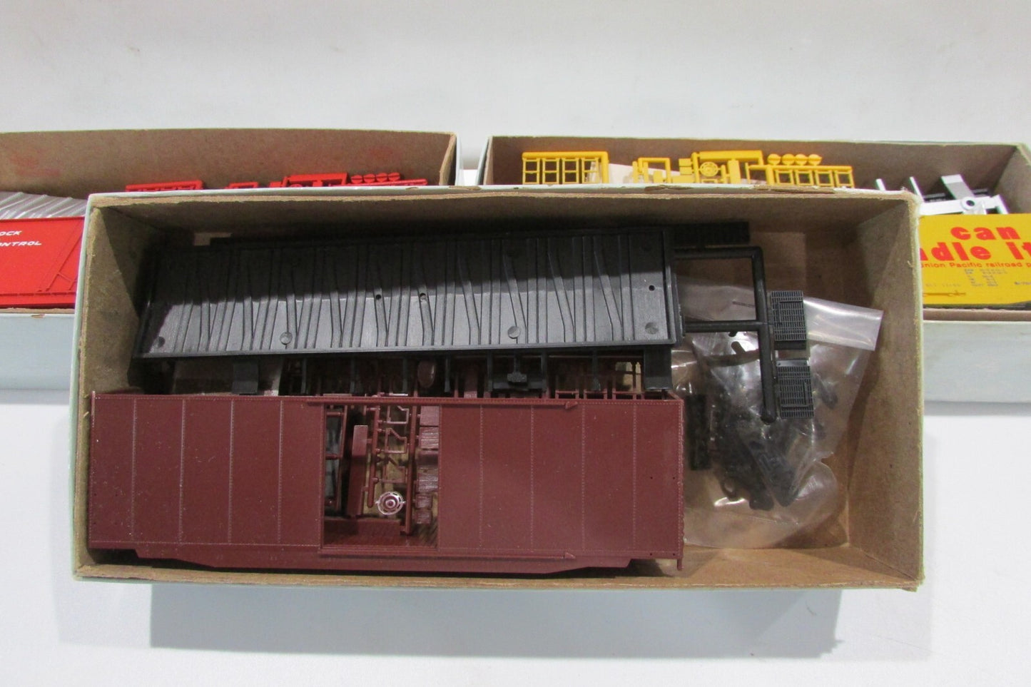 HO Scale Front Range (3) Assorted Freight Cars Kits Lot#2919