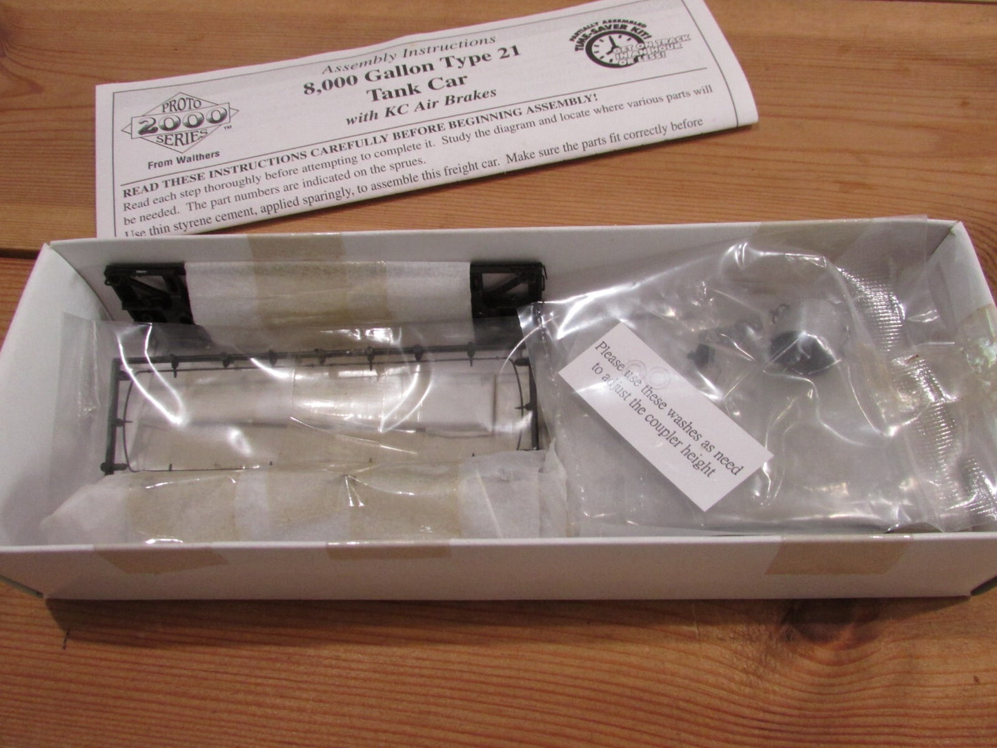Ho Scale Proto 2000 920-54353 8,000 Gallon Type 21 Tank Car Kit "CTAX" Lot#1137