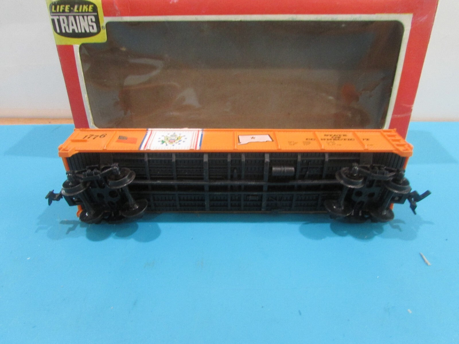 HO Scale Life-Like Gondola Car 1776 State of Connecticut Lot#1548