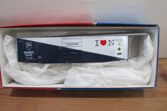 HO Scale E&C Shop Delaware & Hudson 50 PS-1 Box Car Kit #50099 Lot#3753