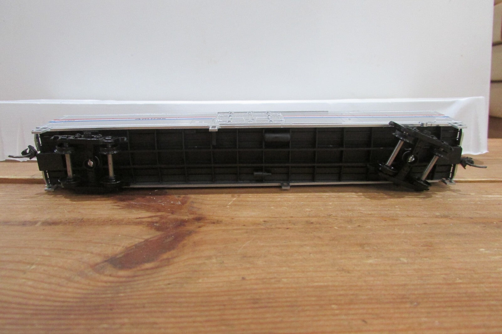 HO Scale Con-Cor 60ft Mail Handling Car Amtrak #1425 RTR Lot#3984