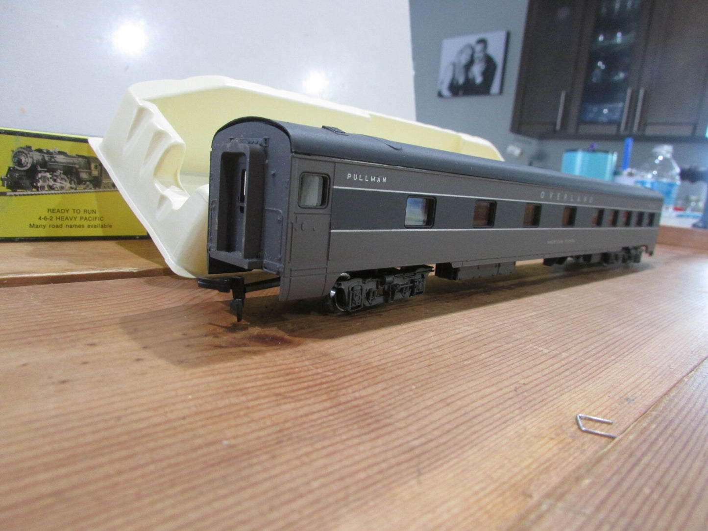 HO Scale AHM/Rivarossi UP Overland Passenger Car  Lot#3551