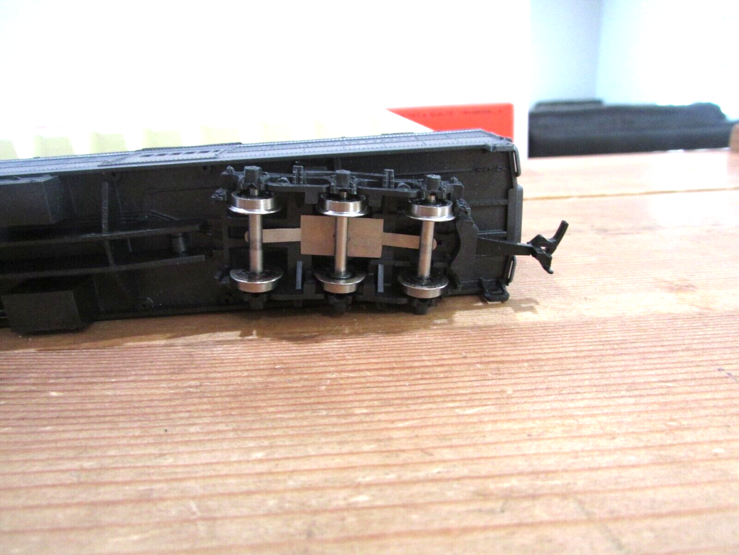 HO Scale Rivarossi Union Pacific REA Combine Passenger Car #130 Lot#3549
