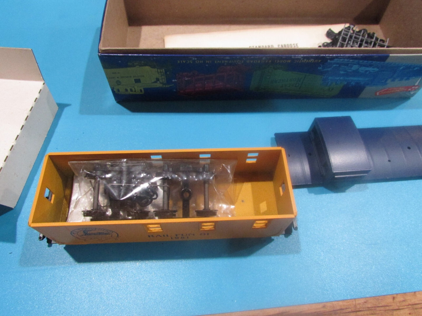 HO Scale RoundHouse PCR 1981 Convention Rail Fun Caboose RH4332