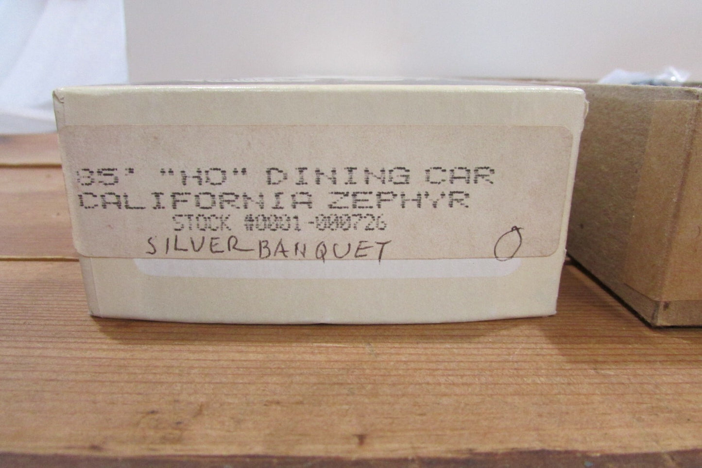 HO Scale Con-Cor 85 Dining Passenger Car California Zephyr Lot#3981