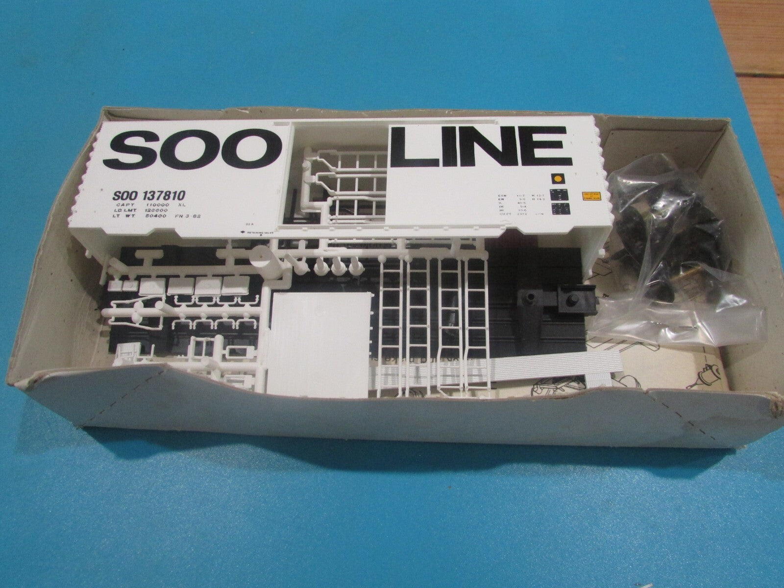 HO Scale McKean (2)Soo Lines Freight Cars Kits Lot#1844