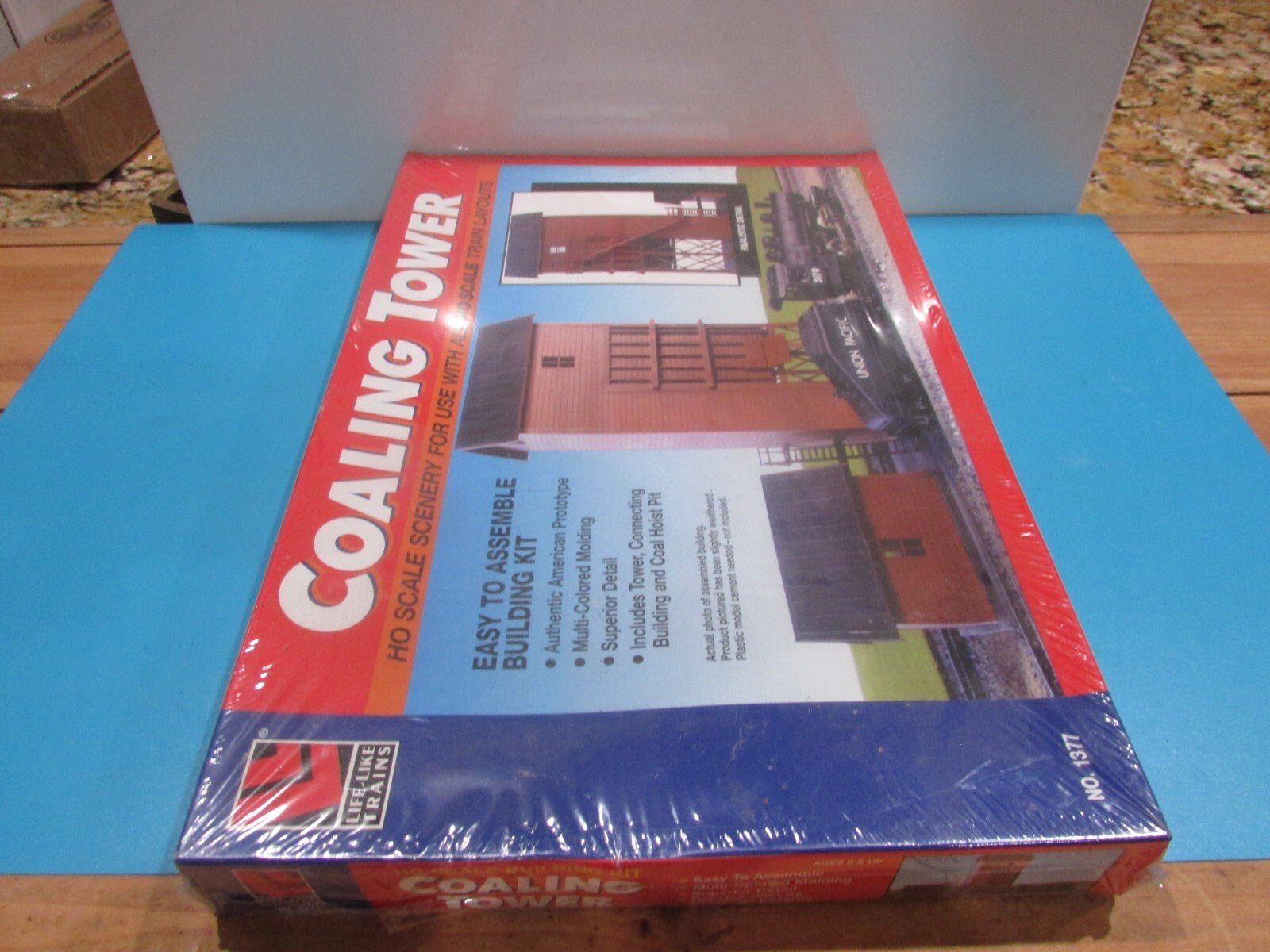Ho Scale Life-Like 1377 Coaling Tower Kit LOT#1283
