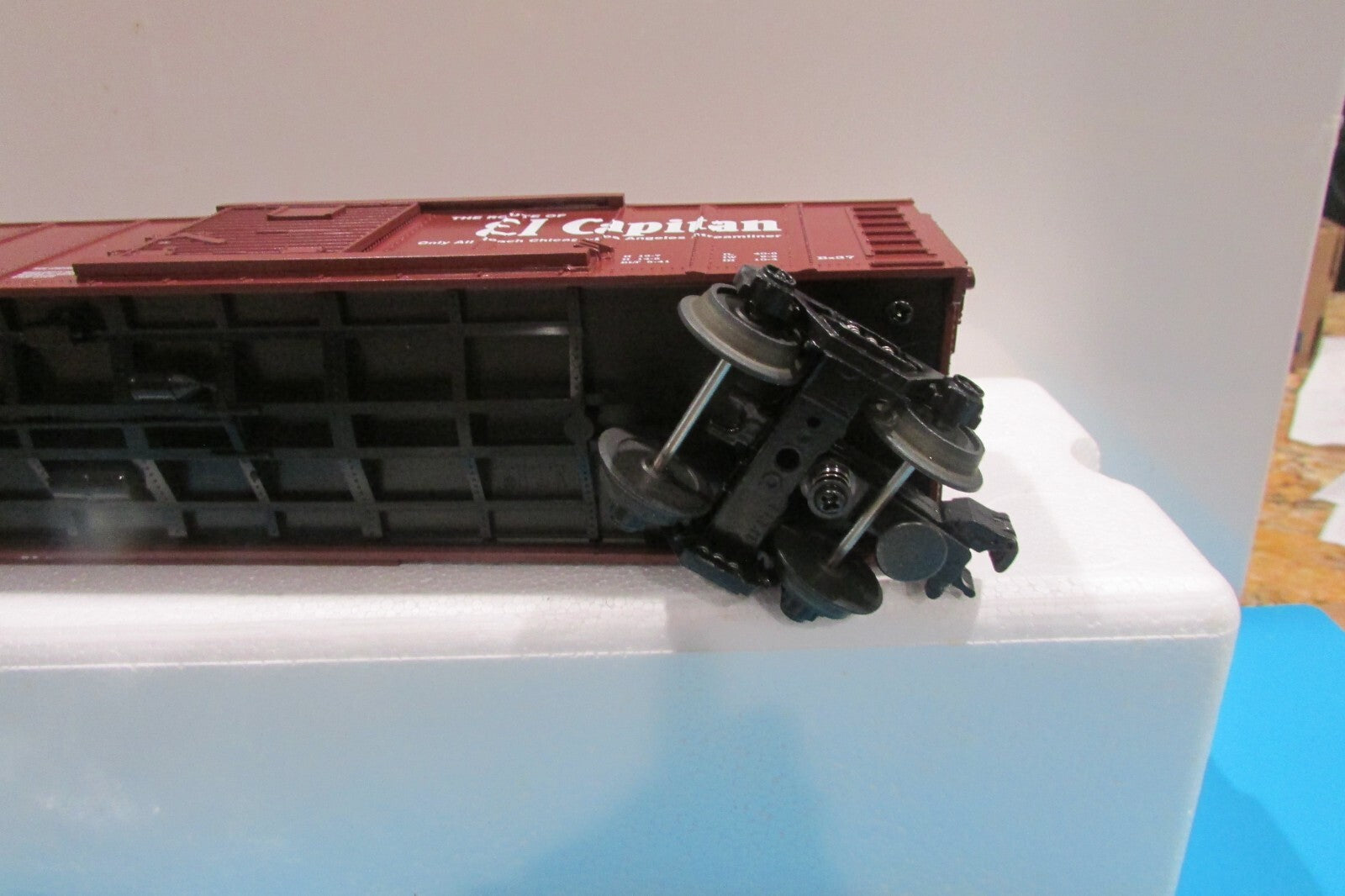 O SCALE MTH 30-7431  Santa Fe " El Capitan" BoxCar Lot#0677