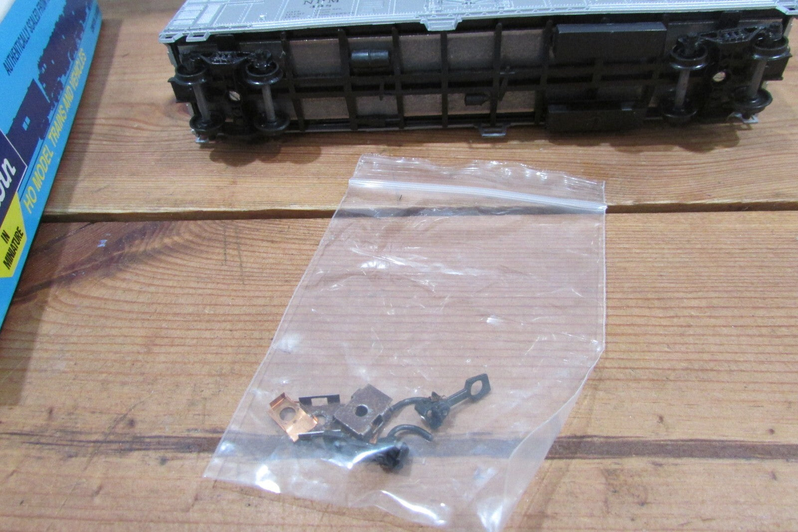 HO Scale Athearn 50' Reefer Car Northern Pacific Railway Lot#3801