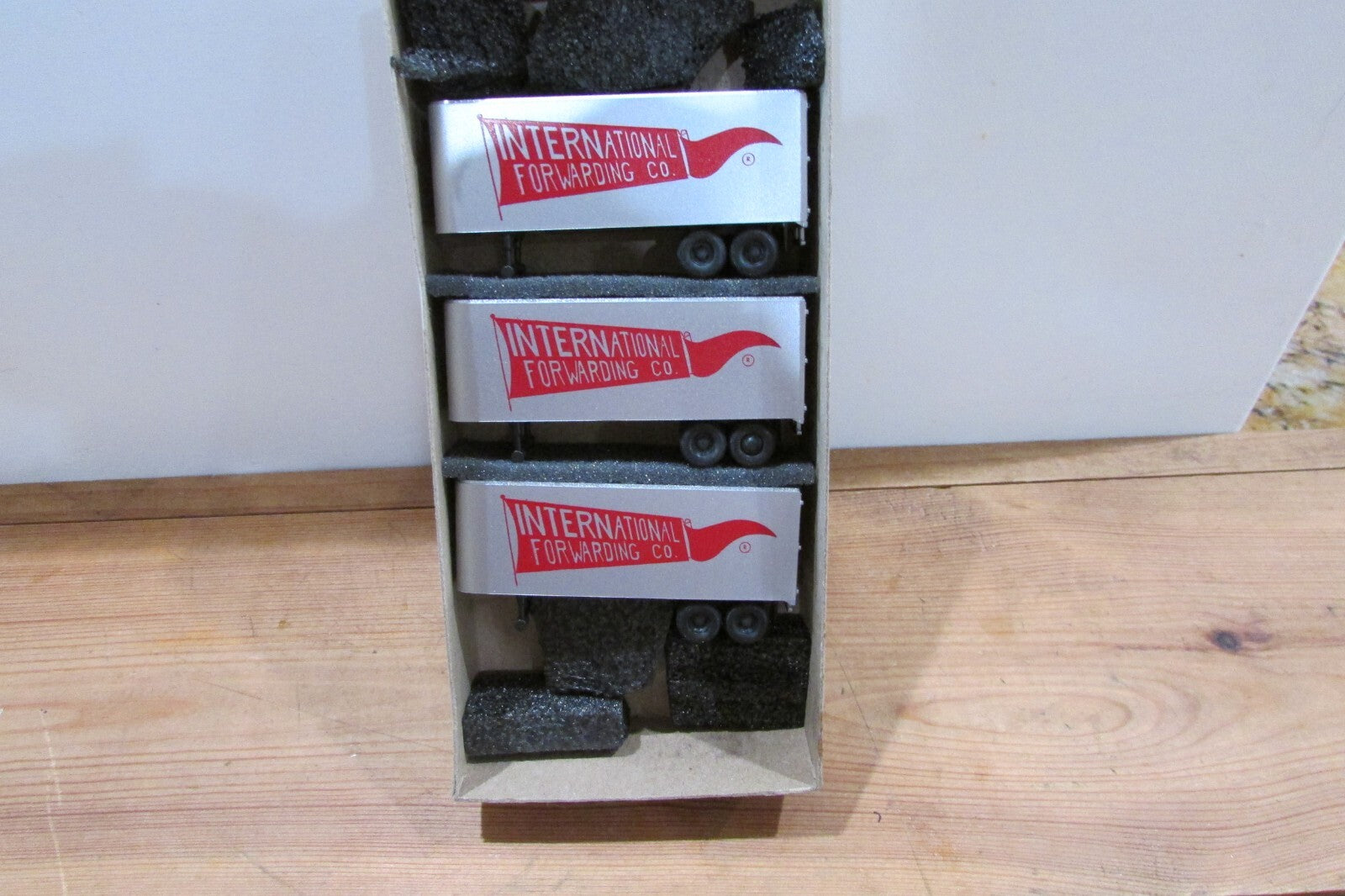 HO Scale (3) Piggy-Back Trailers Service International Forwarding Co. Lot#4206