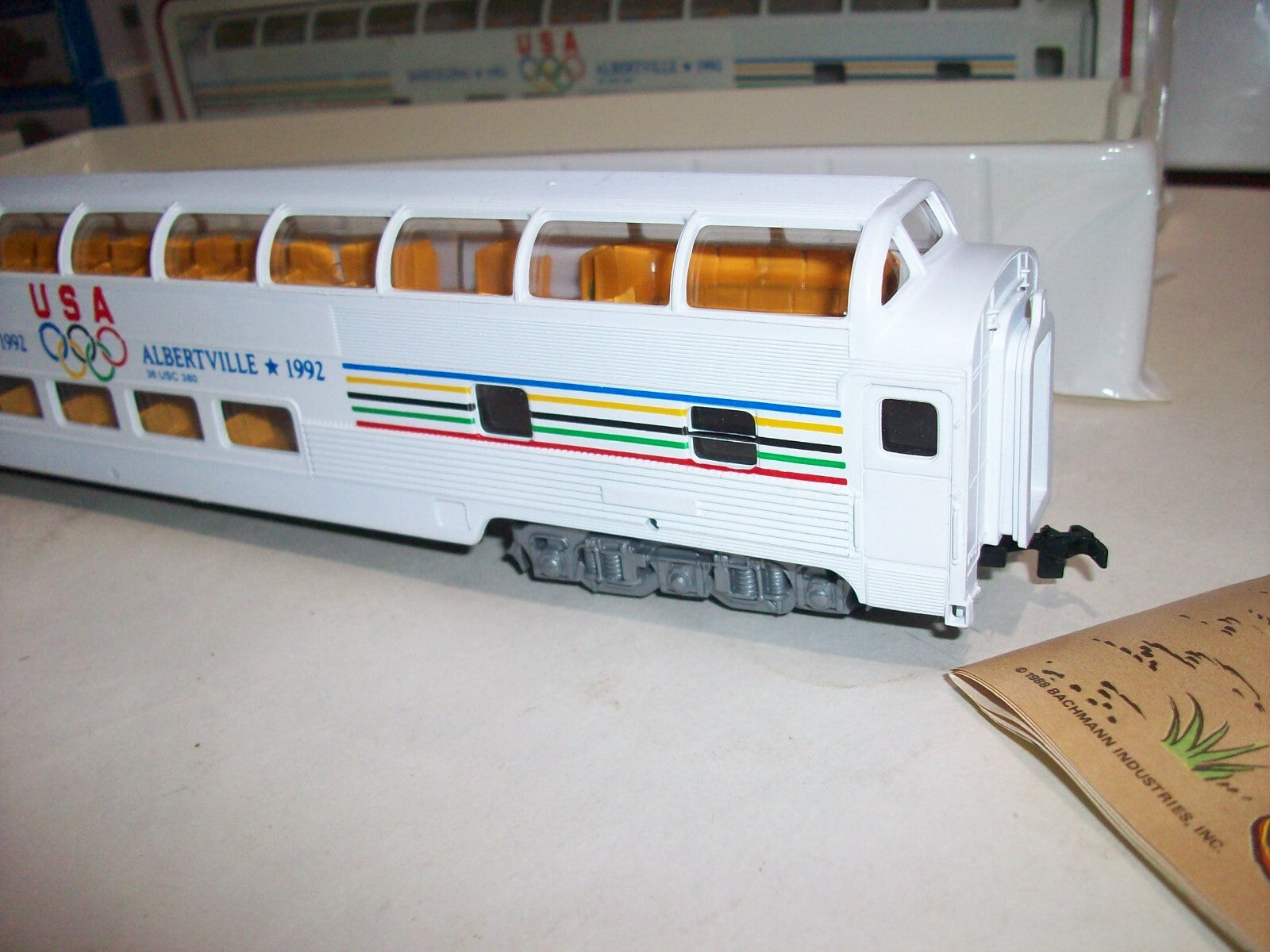 HO Scale Limited Edition Collectors Set US Olympic Team Barcelona 1992 Lot#4124