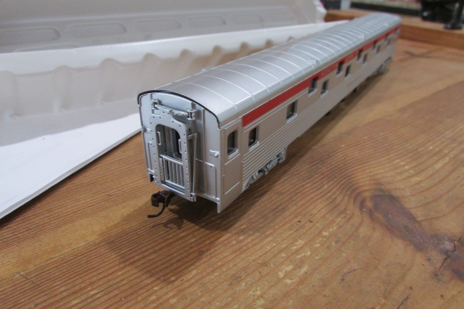 HO Scale IHC 47956 Corrrugated Sleeper Passenger Car Southern Pacific Lot#5044