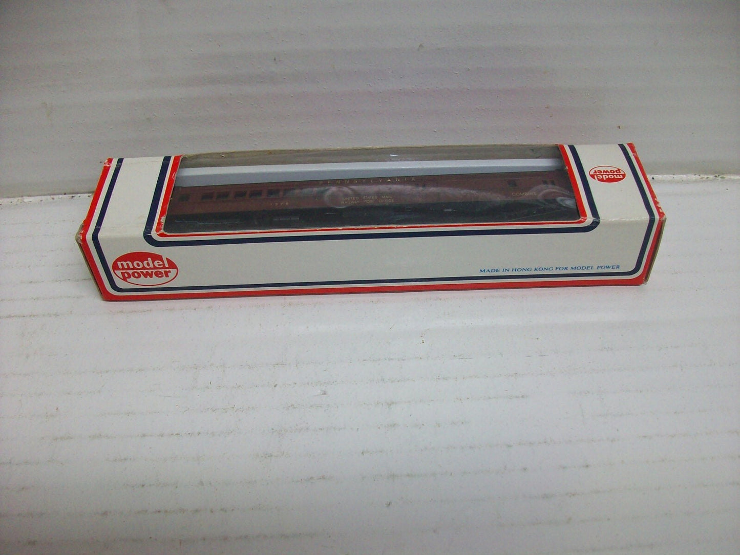 N Scale Model Power 8626 Combine Passenger Cars "Pennsylvania "
