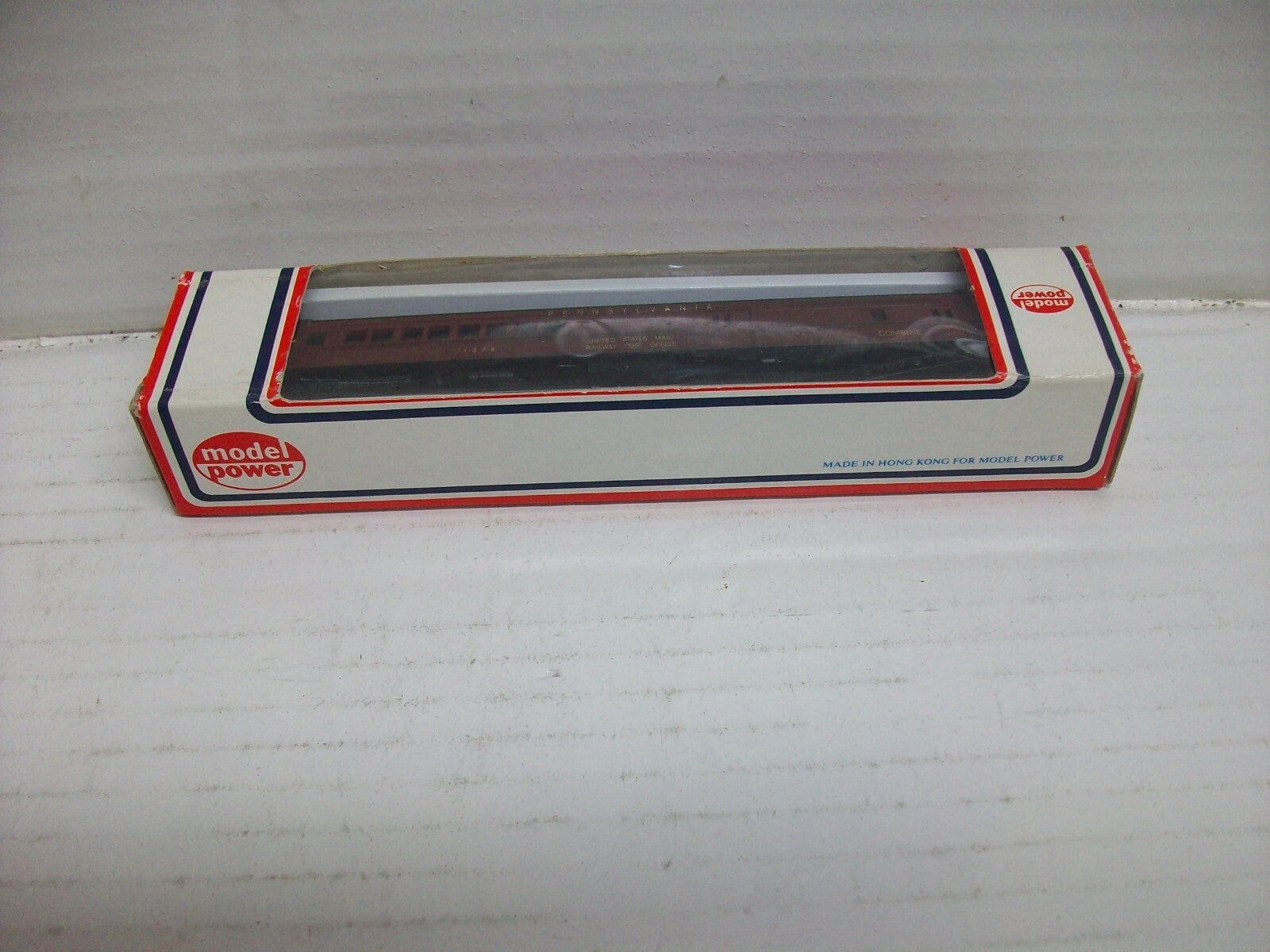 N Scale Model Power 8626 Combine Passenger Cars "Pennsylvania "