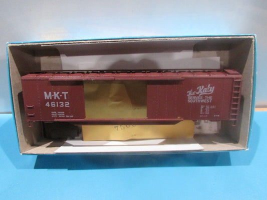 HO Scale Athearn 5033 50ft Auto Box Car Car Kit MKT