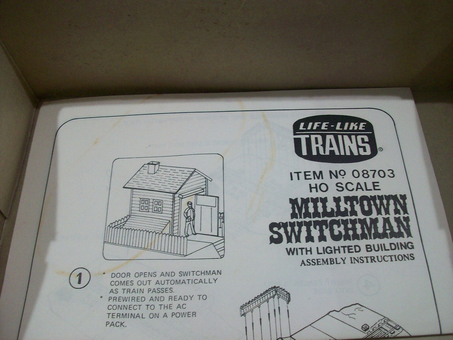 HO Scale Life-Like 08703 Milltown Switchaman