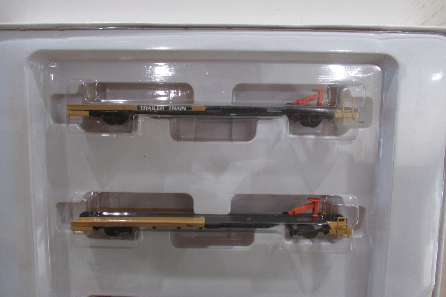 HO Scale Walthers 932-3991 Four Runners (4-Pack) TTX#60015  Lot#3978
