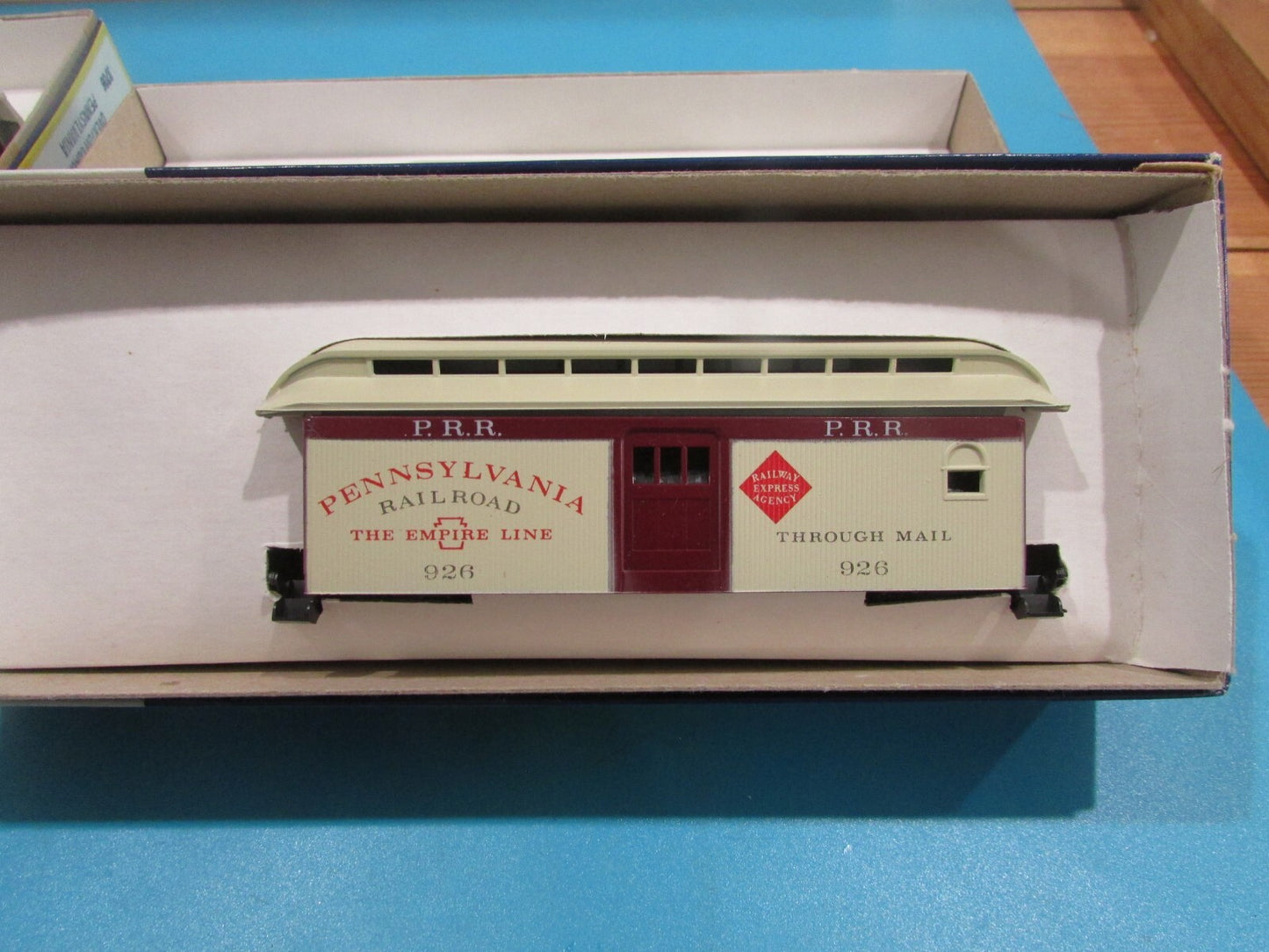HO Scale Roundhouse (4) Overton Passenger Cars "Pennsylvania"  NIB Lot#2424