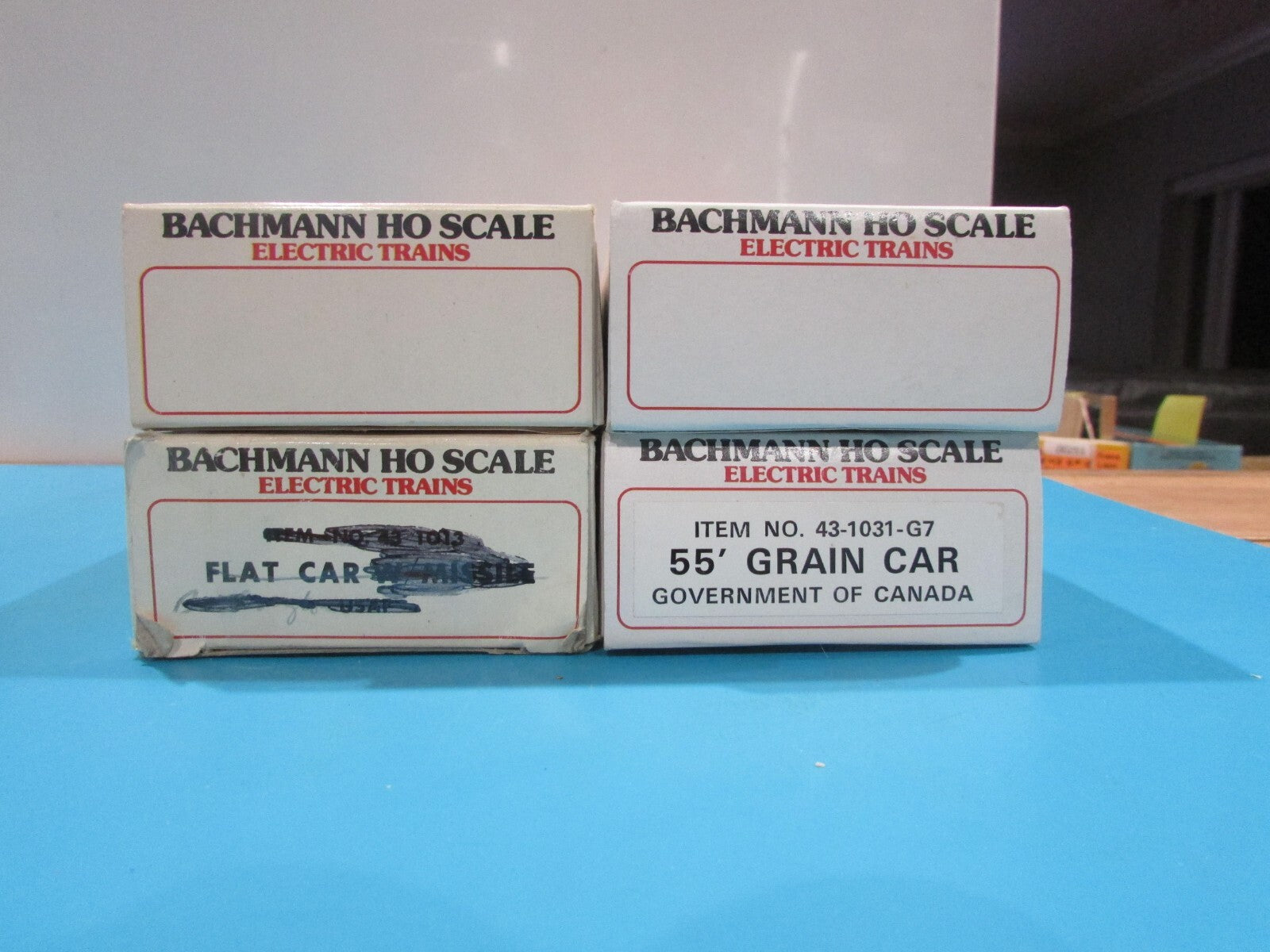 HO Scale Bachmann (4) Assorted Freight Cars Lot#2264