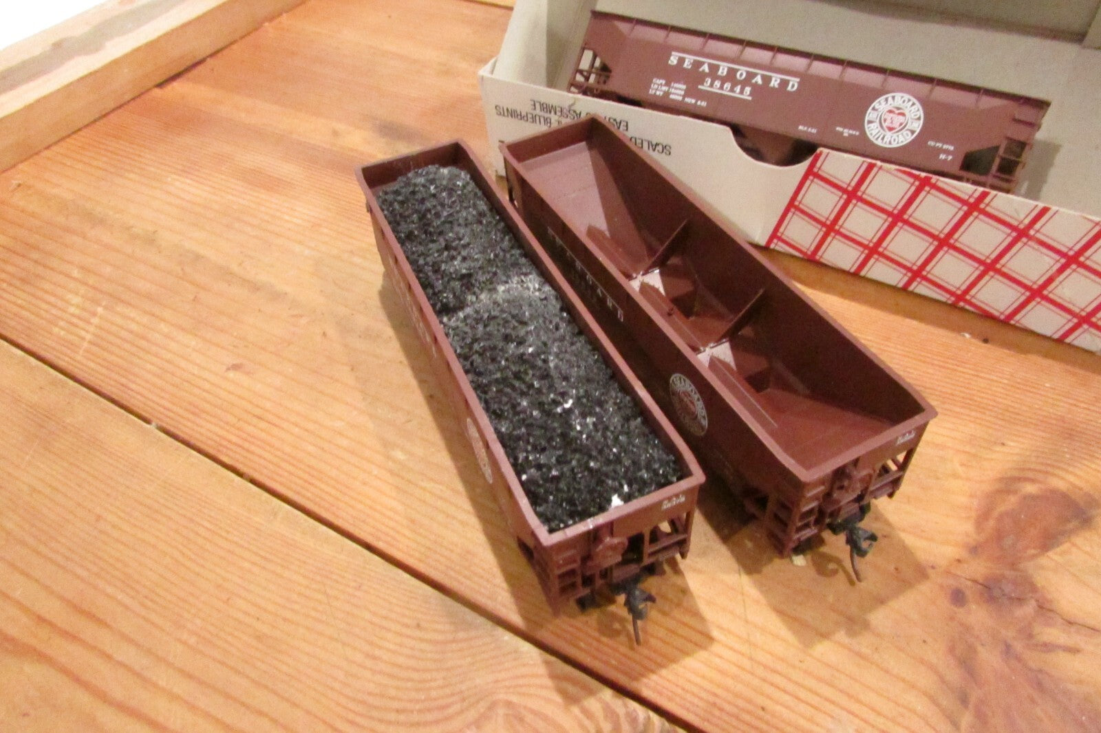 Ho Scale Steward Hobbies (6)Off Set 70Ton 9Panel Triple Hopper Seaboard Lot#3359