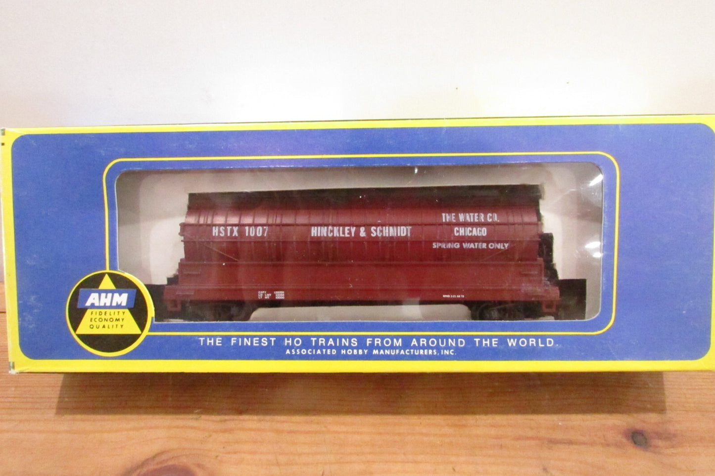 HO Scale AHM 5428E Vinegar Car Hinckley & Schmidt